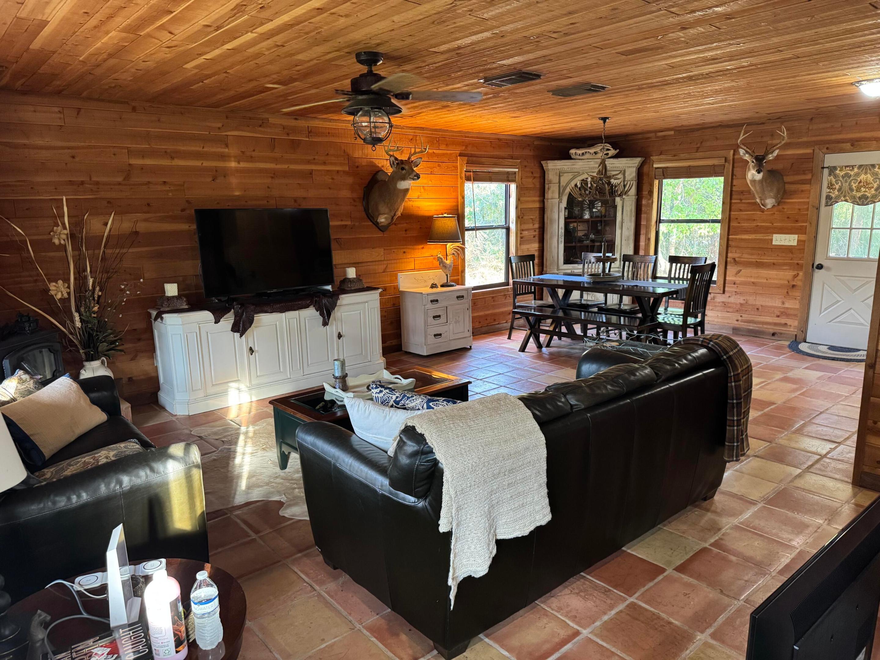 Indian Hammock Hunt and Riding Club - Residential Lease