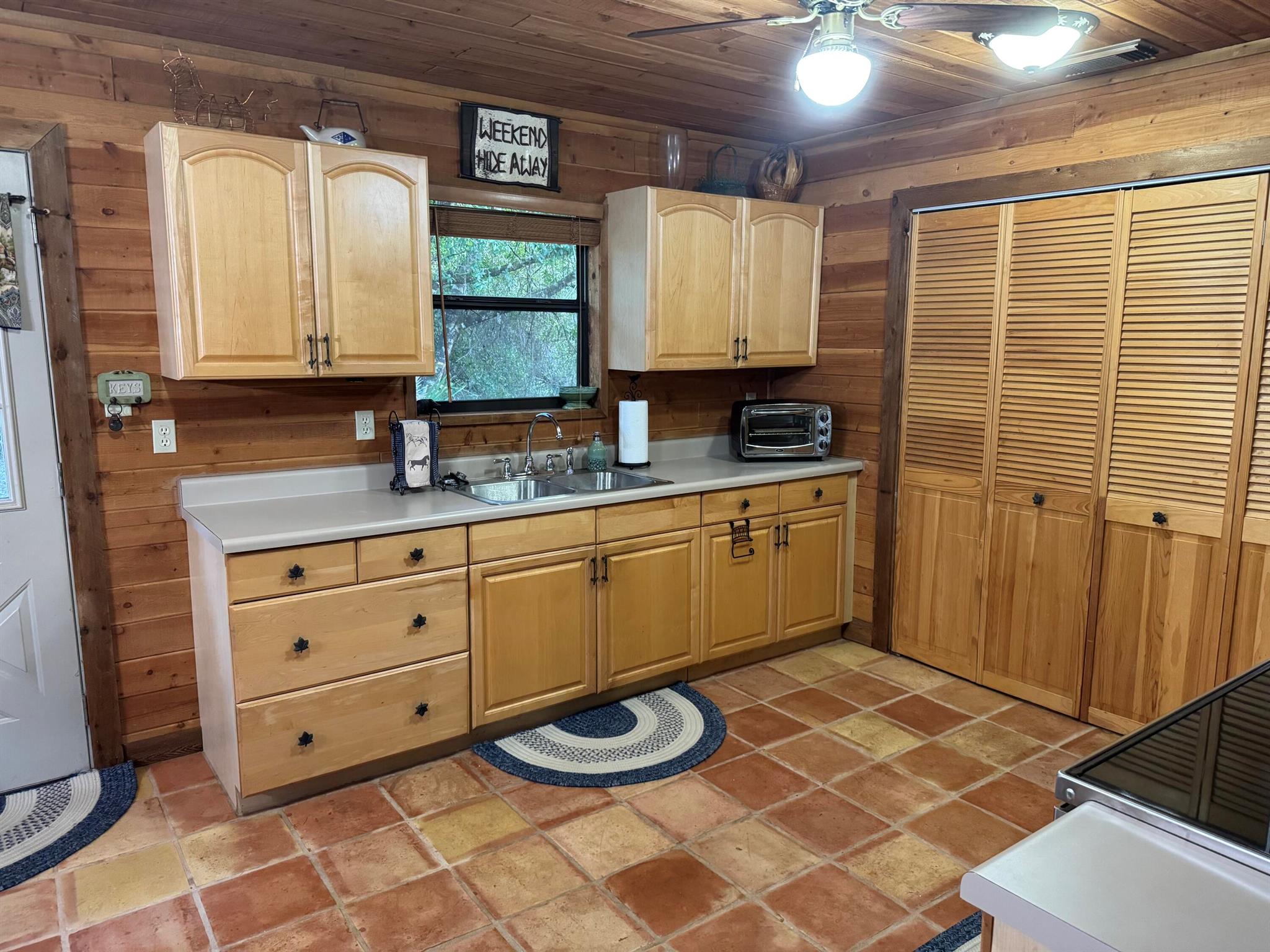 Indian Hammock Hunt and R - Residential Lease