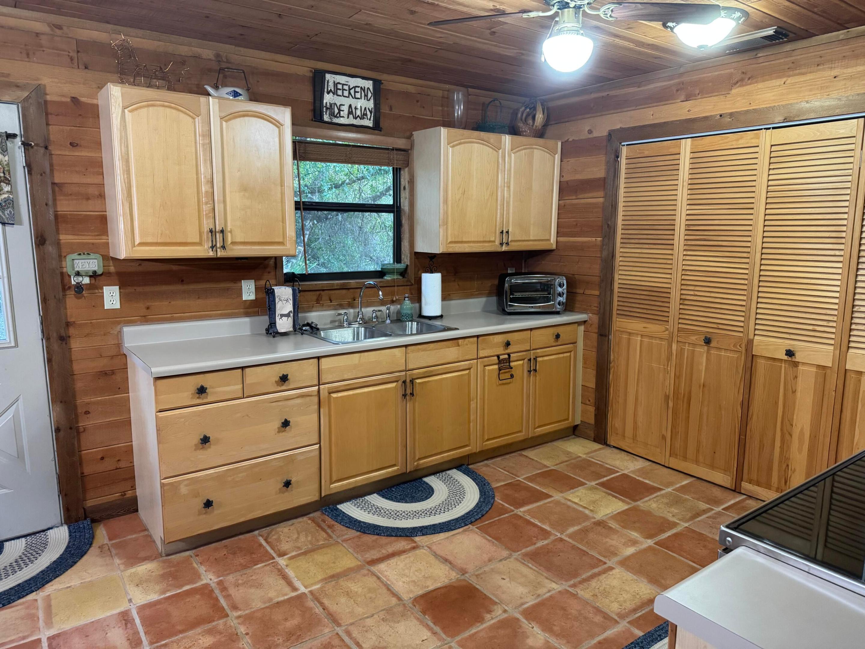 Indian Hammock Hunt and Riding Club - Residential Lease