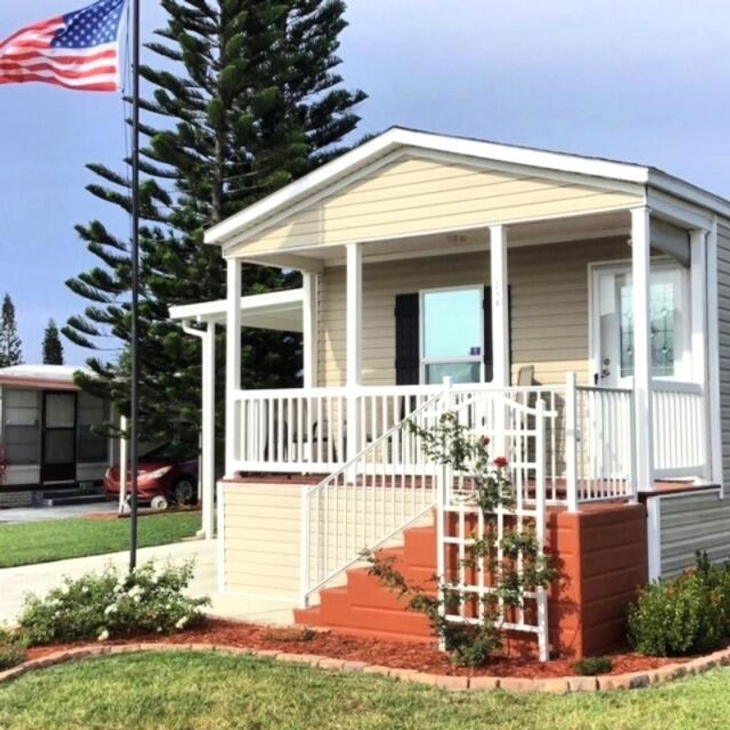 Photo of 234 Peacock Street, Fort Pierce, FL 34982 (MLS # R11088815)