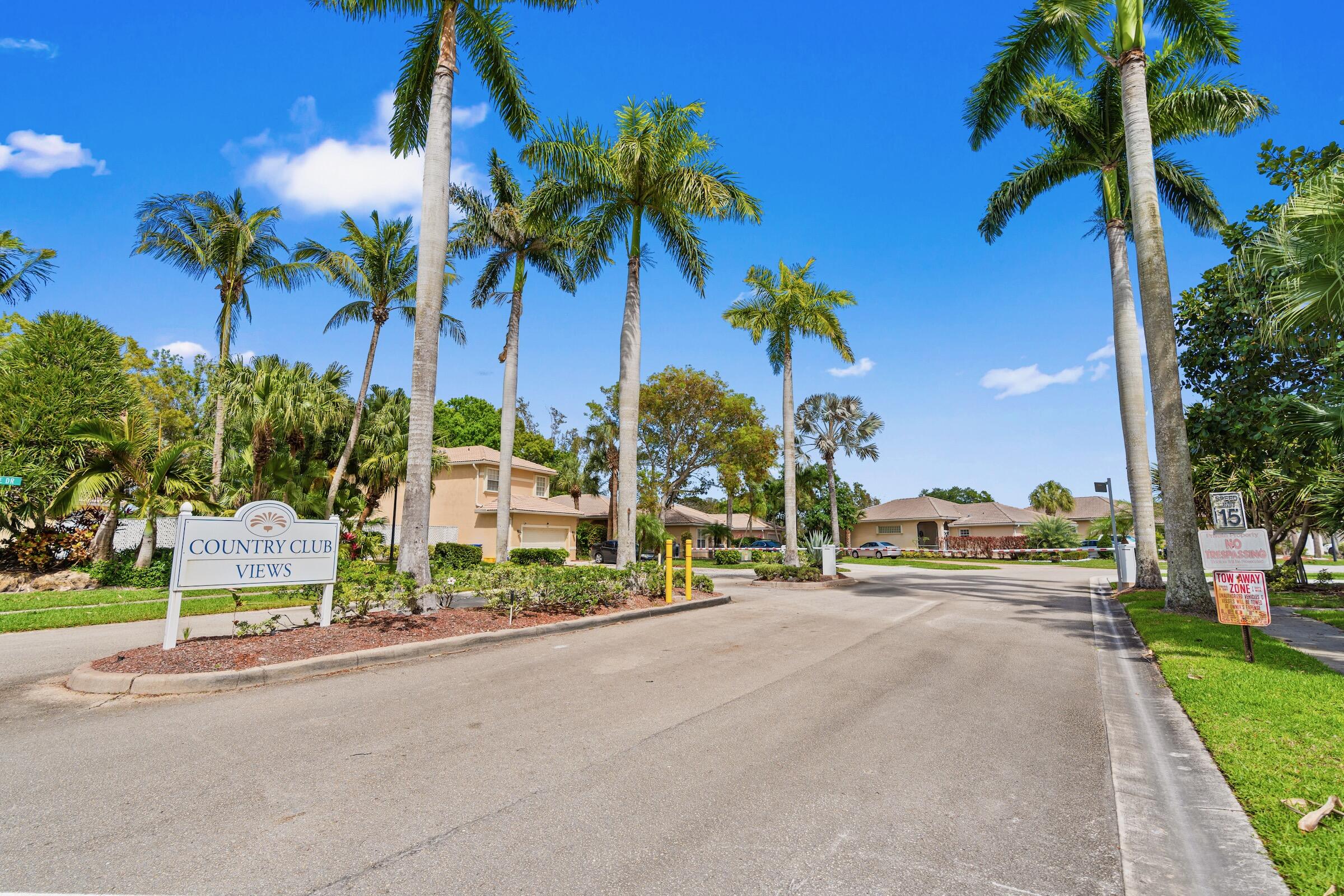 COUNTRY CLUB VIEWS - Residential