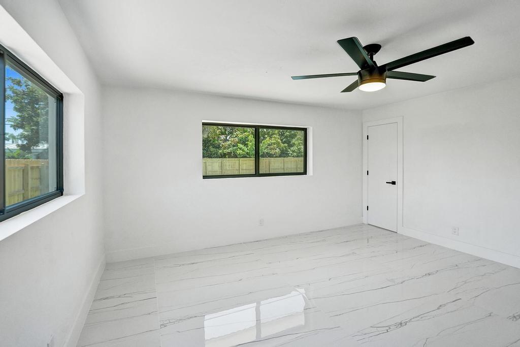 Deerfield Ridge Sec 1 38- - Residential