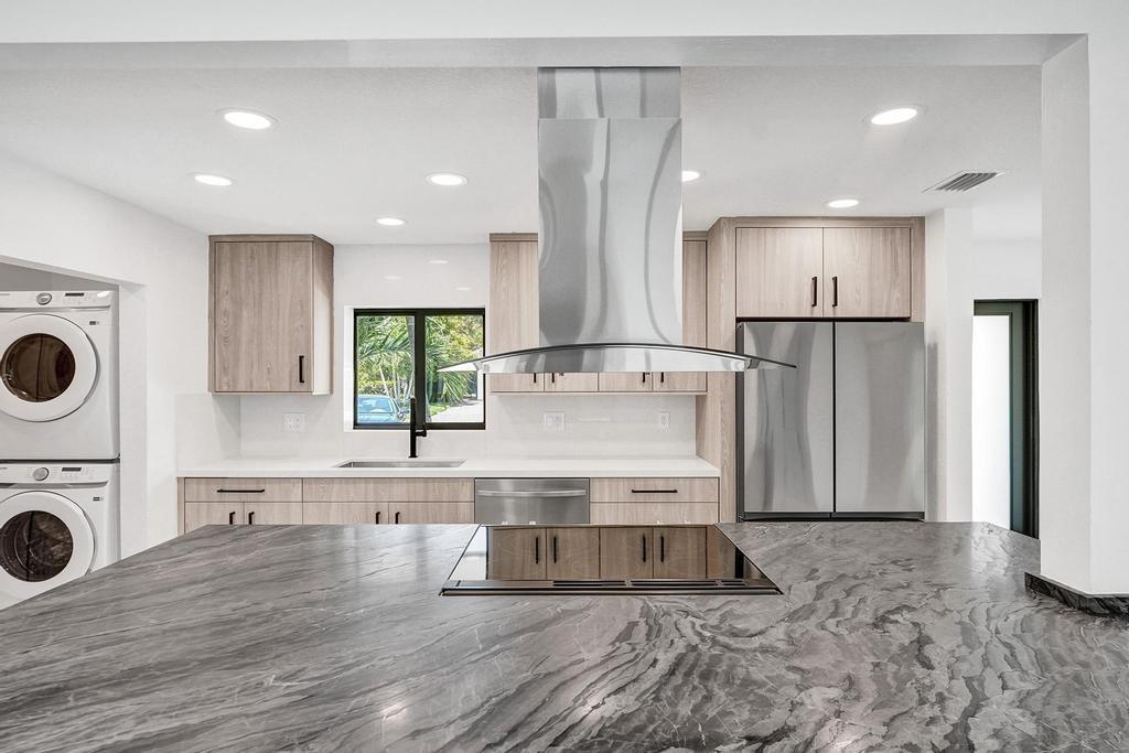 Deerfield Ridge Sec 1 38- - Residential