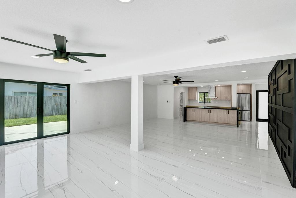 Deerfield Ridge Sec 1 38- - Residential