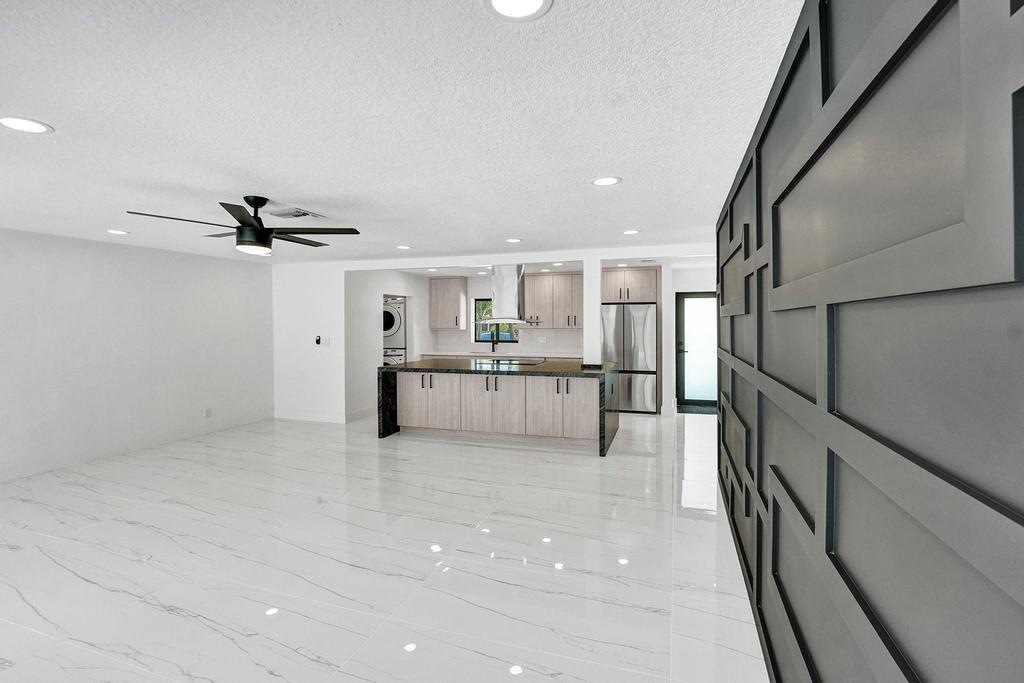 Deerfield Ridge Sec 1 38- - Residential