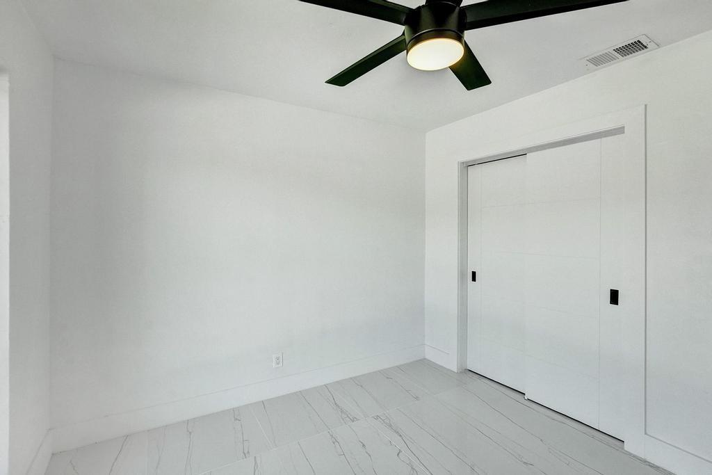 Deerfield Ridge Sec 1 38- - Residential