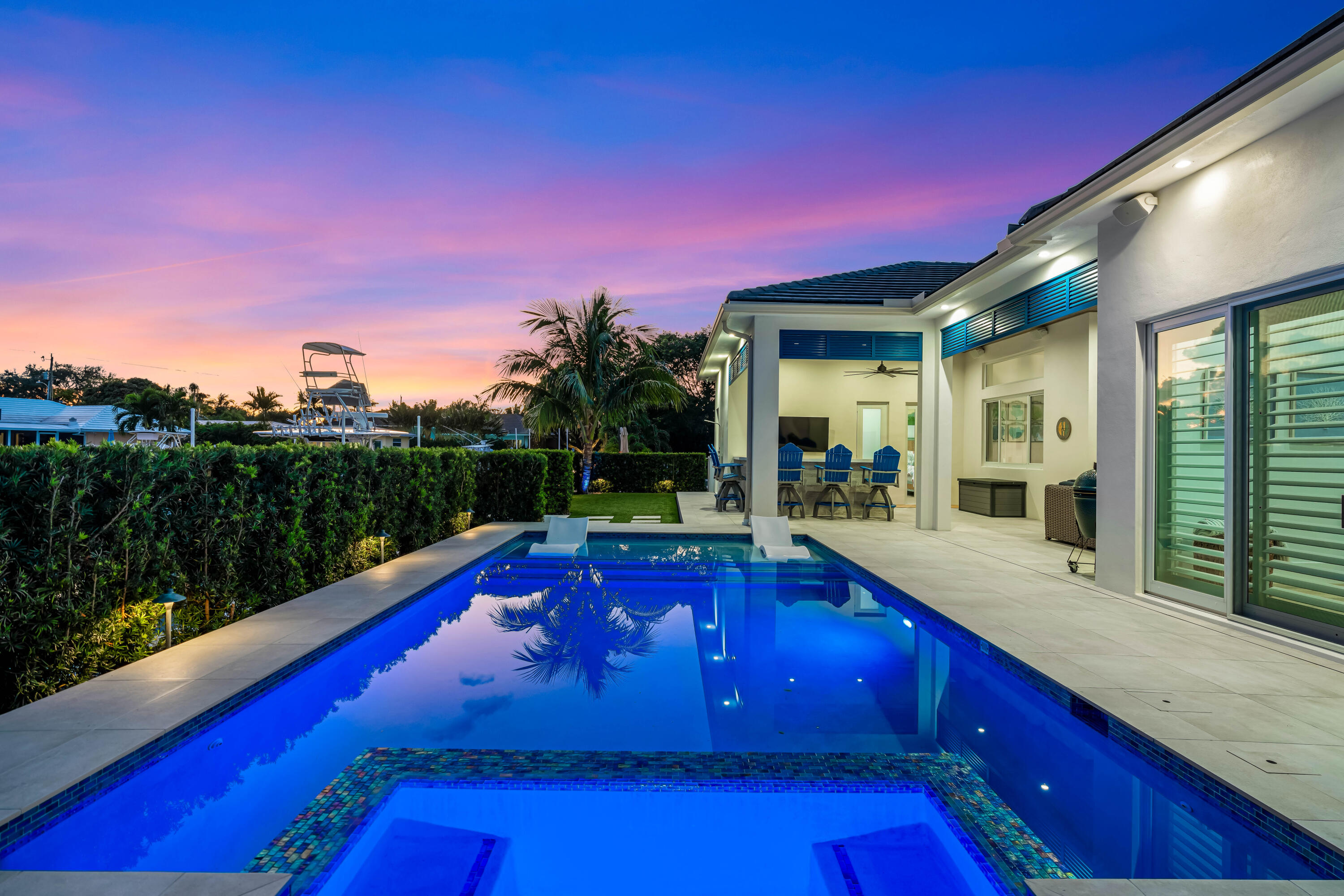 NORTH PALM BEACH VILLAGE OF 2 - Residential