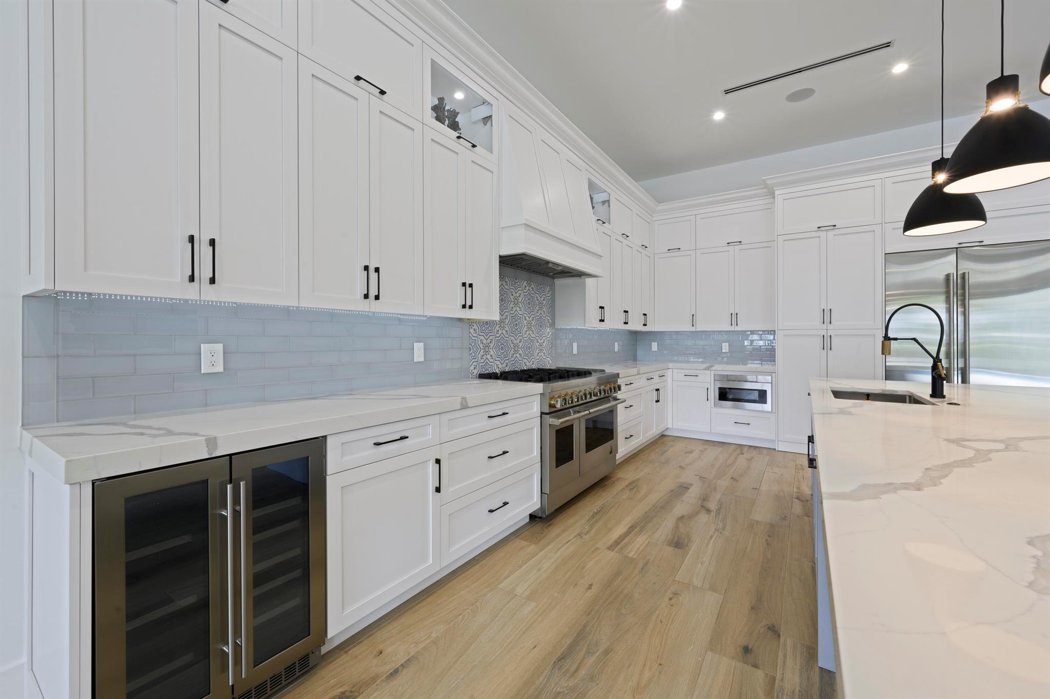 NORTH PALM BEACH VILLAGE - Residential