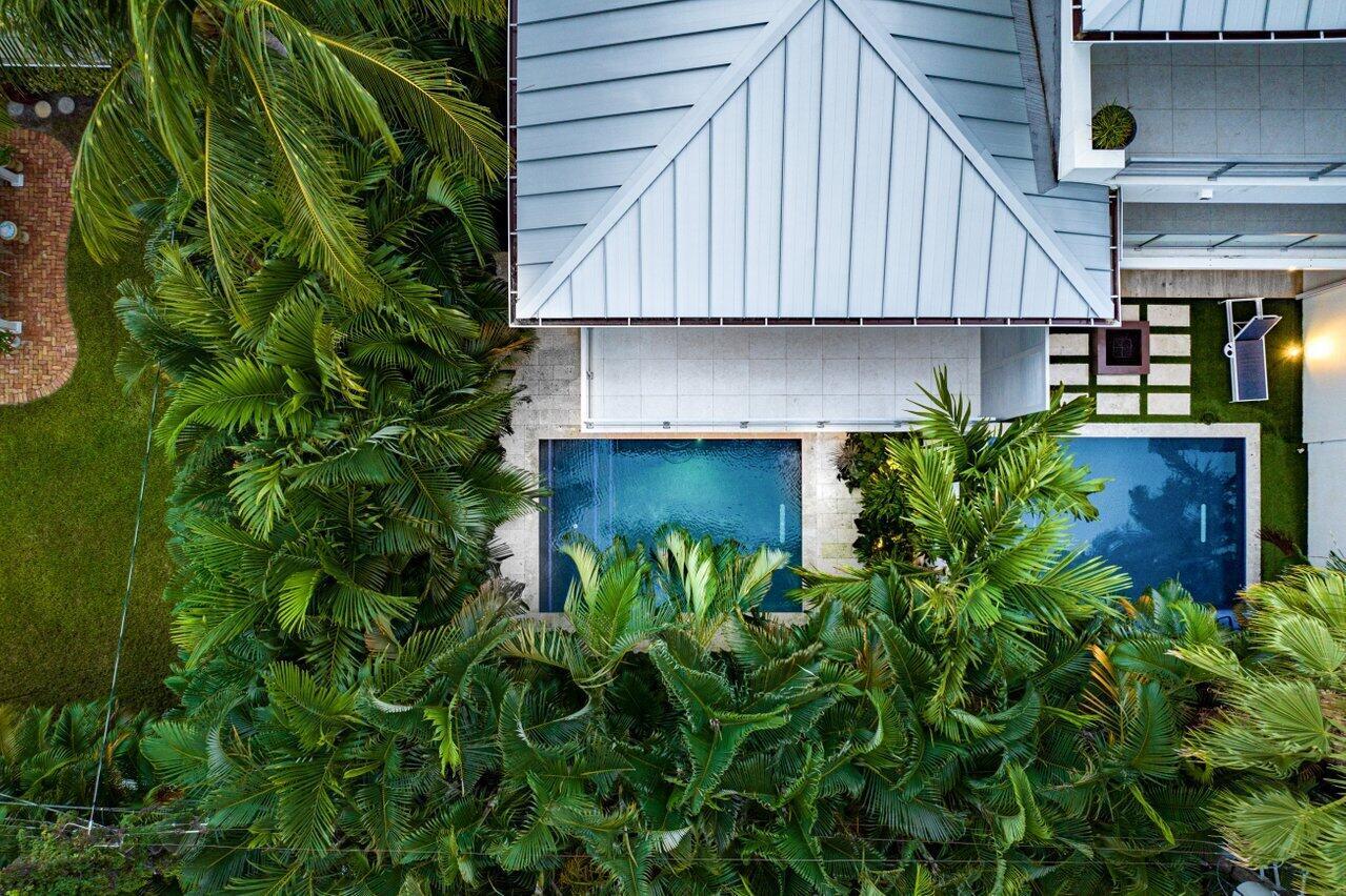 TEN TWENTY LANGER - Residential