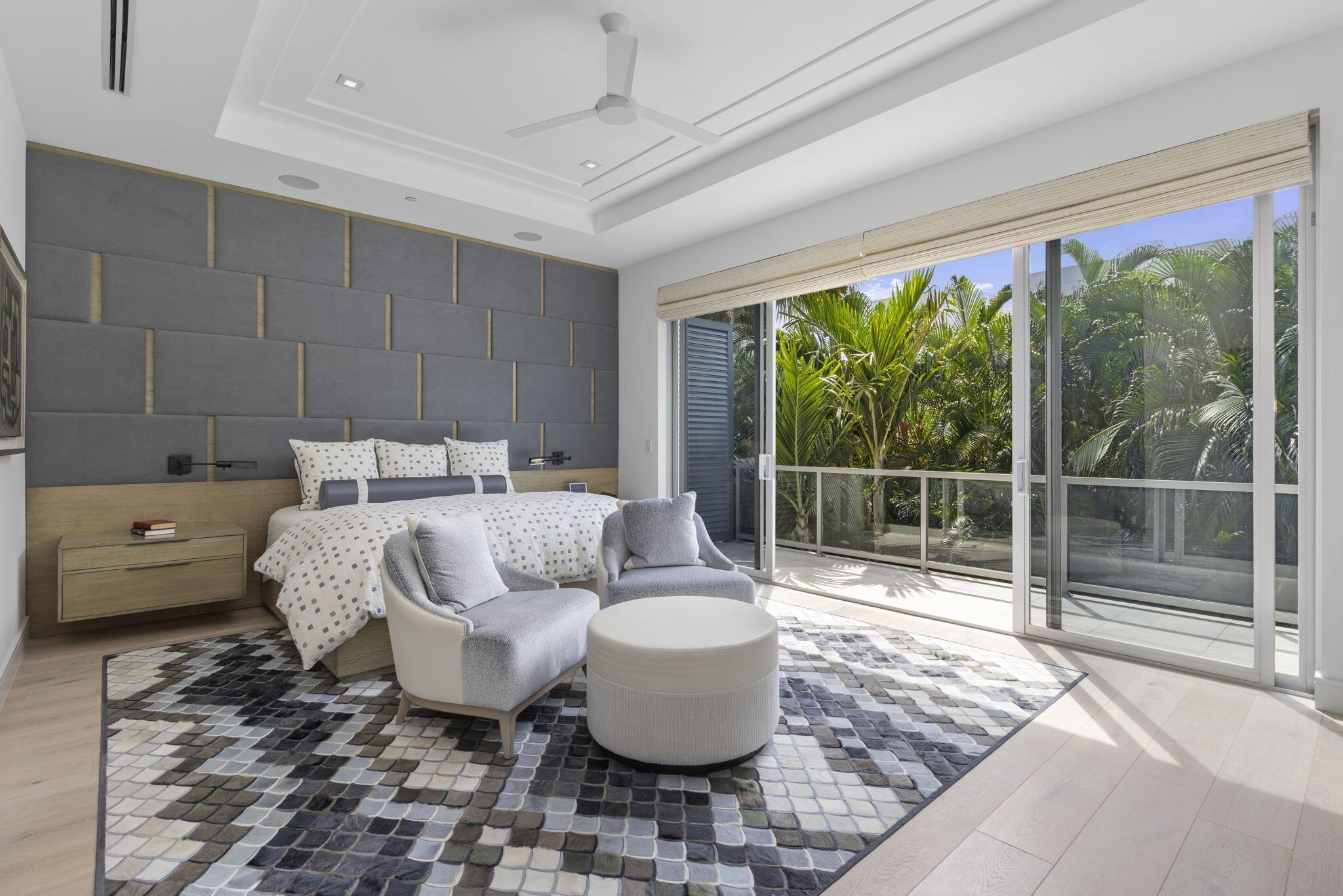 TEN TWENTY LANGER - Residential