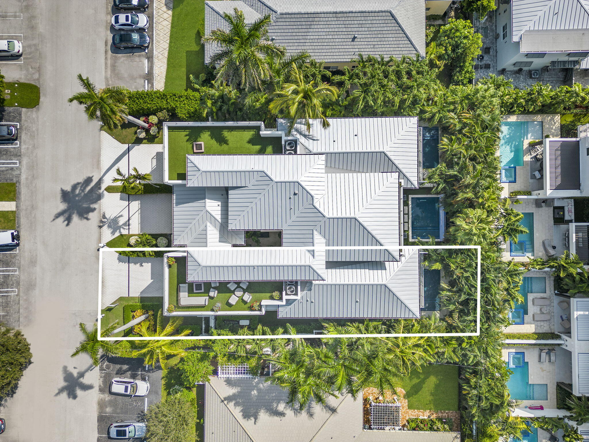 TEN TWENTY LANGER - Residential