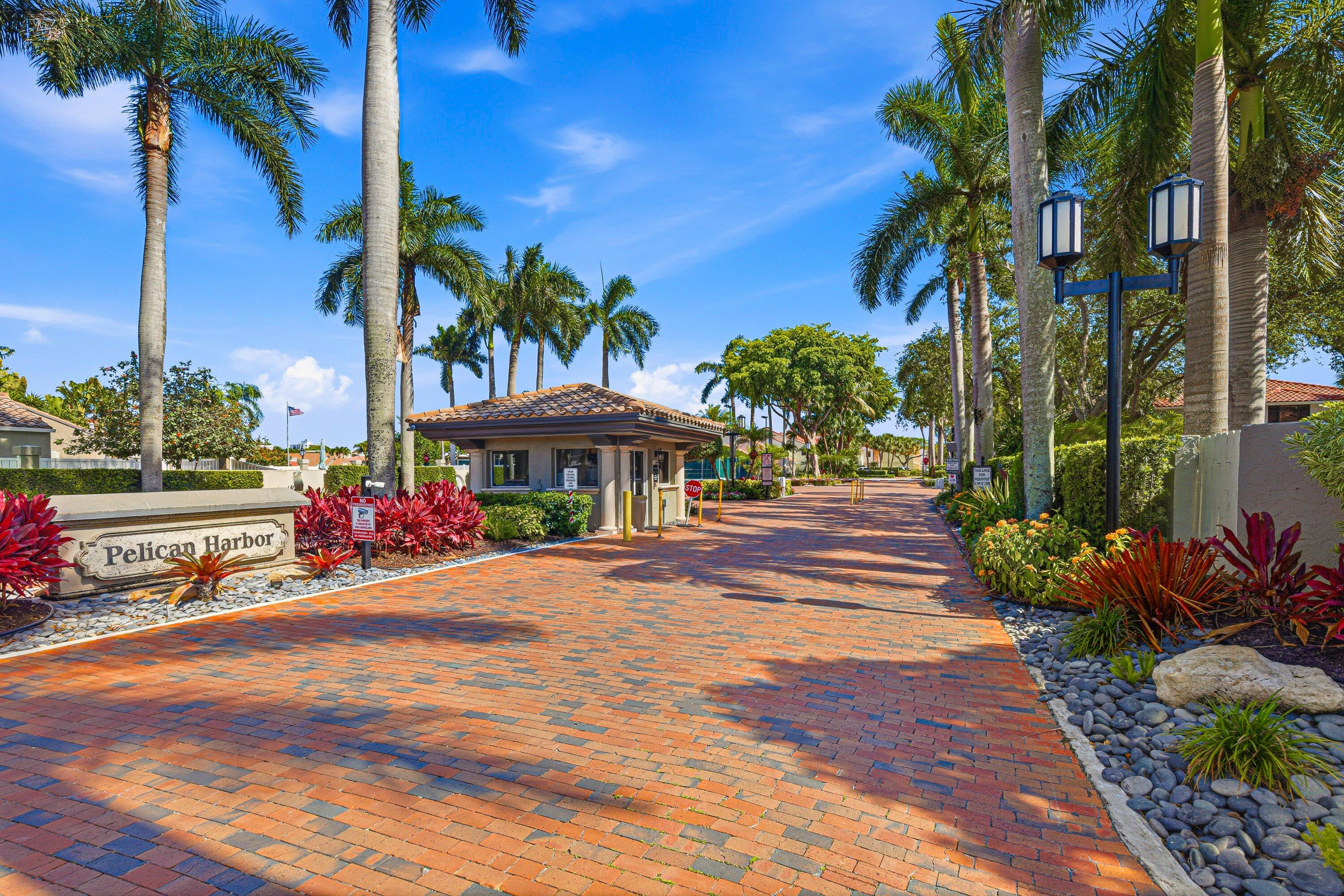 40 Pelican Pointe Drive 205