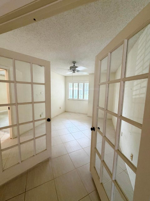 Tiny photo for 40 Pelican Pointe Drive #205, Delray Beach, FL 33483 (MLS # B26086103)