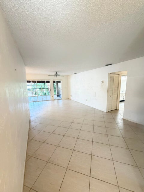 Tiny photo for 40 Pelican Pointe Drive #205, Delray Beach, FL 33483 (MLS # B26086103)