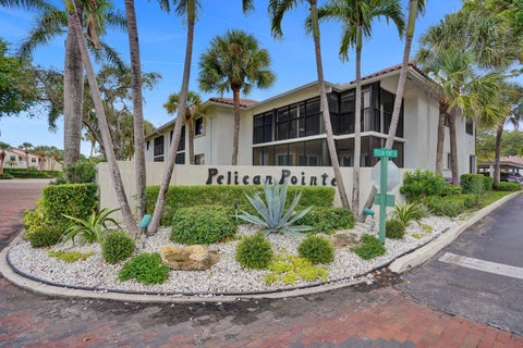 Tiny photo for 40 Pelican Pointe Drive #205, Delray Beach, FL 33483 (MLS # B26086103)