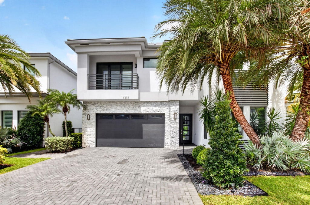 Photo of 17237 Windy Pointe Lane, Boca Raton, FL 33496 (MLS # B26056232)