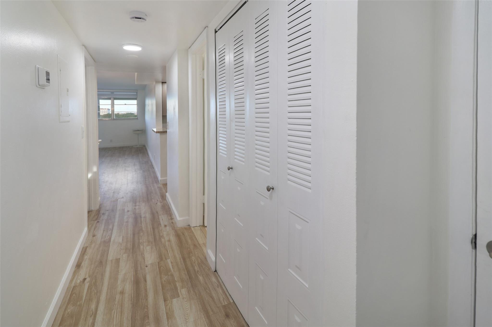 ROLLING HILLS GOLF - Residential