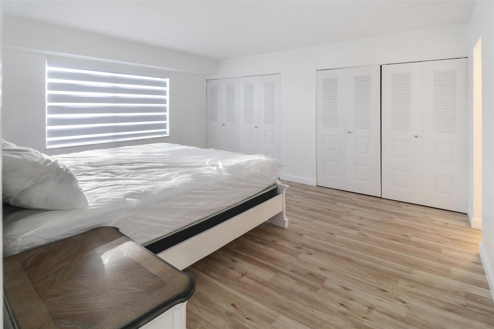ROLLING HILLS GOLF - Residential