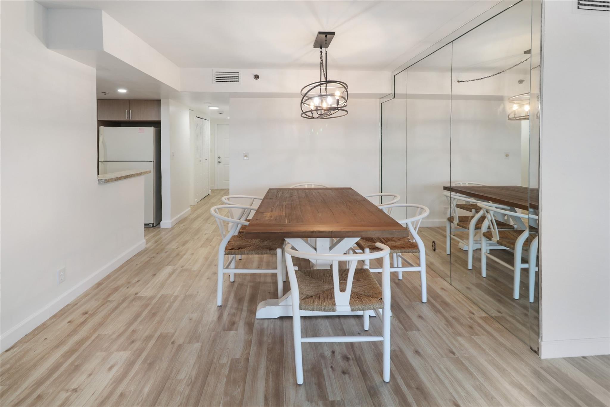 ROLLING HILLS GOLF - Residential