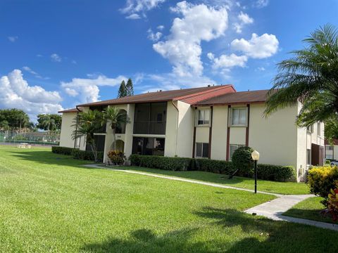 4759 Sable Pine Circle B1 West Palm Beach FL 33417