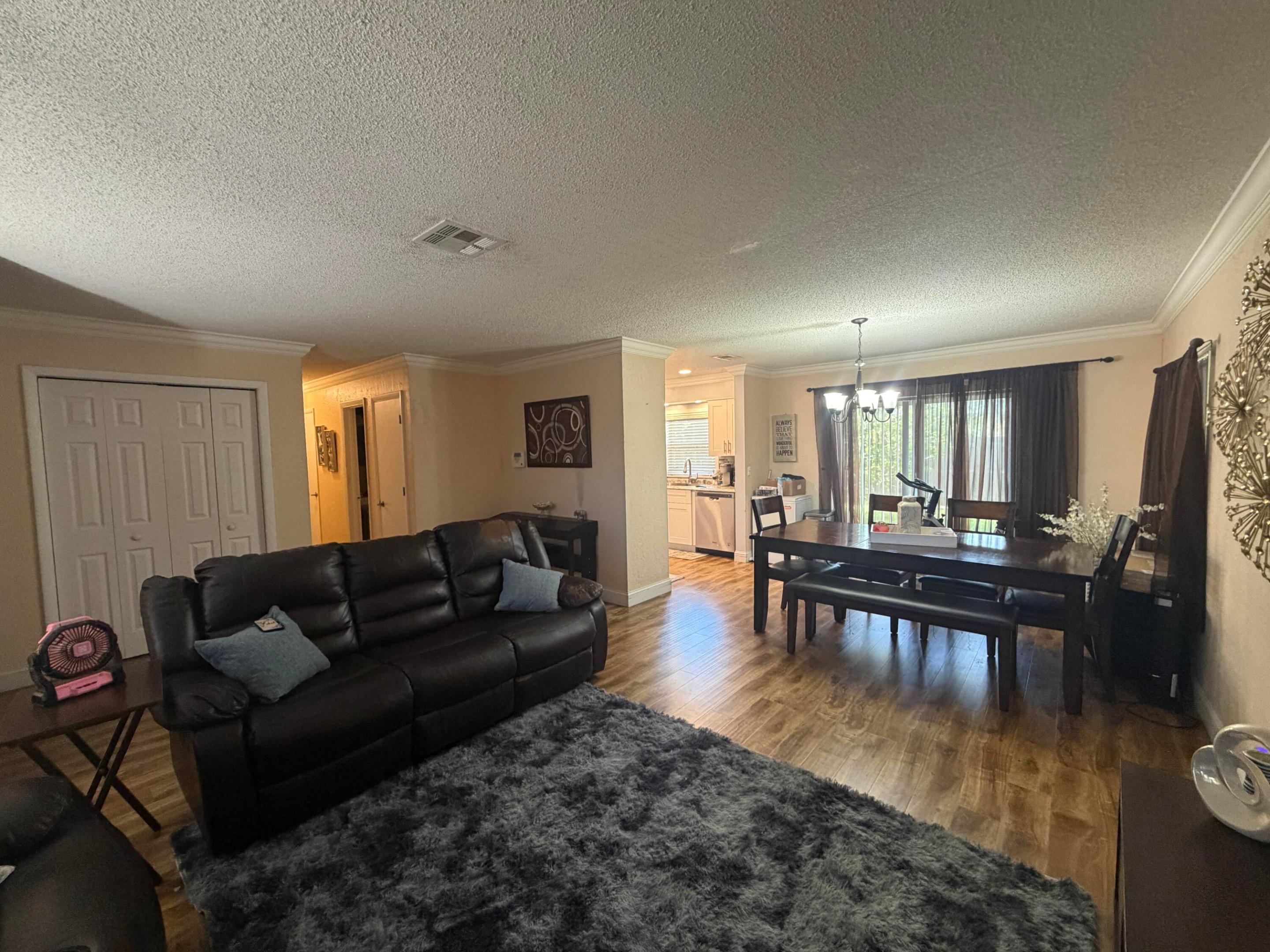 4351 NW 32nd Court
