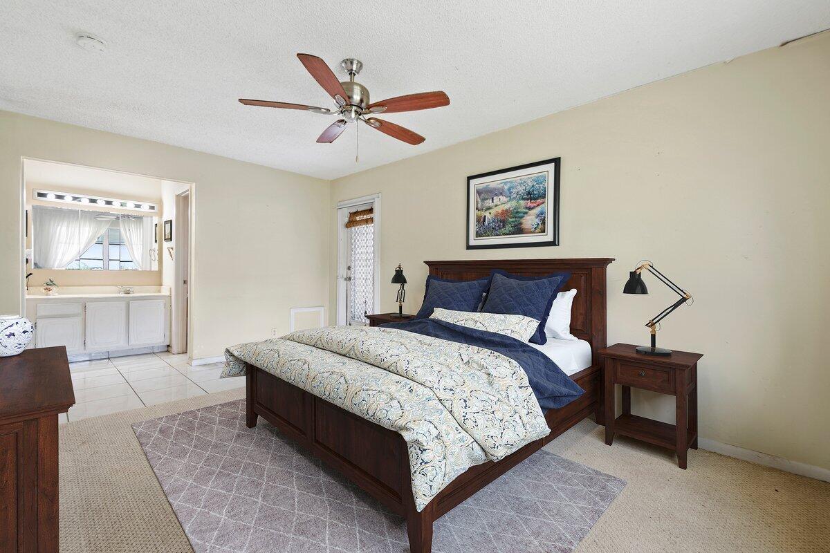 HIGH POINT OF DELRAY BEACH COND SEC II, N 1155 FT - Residential