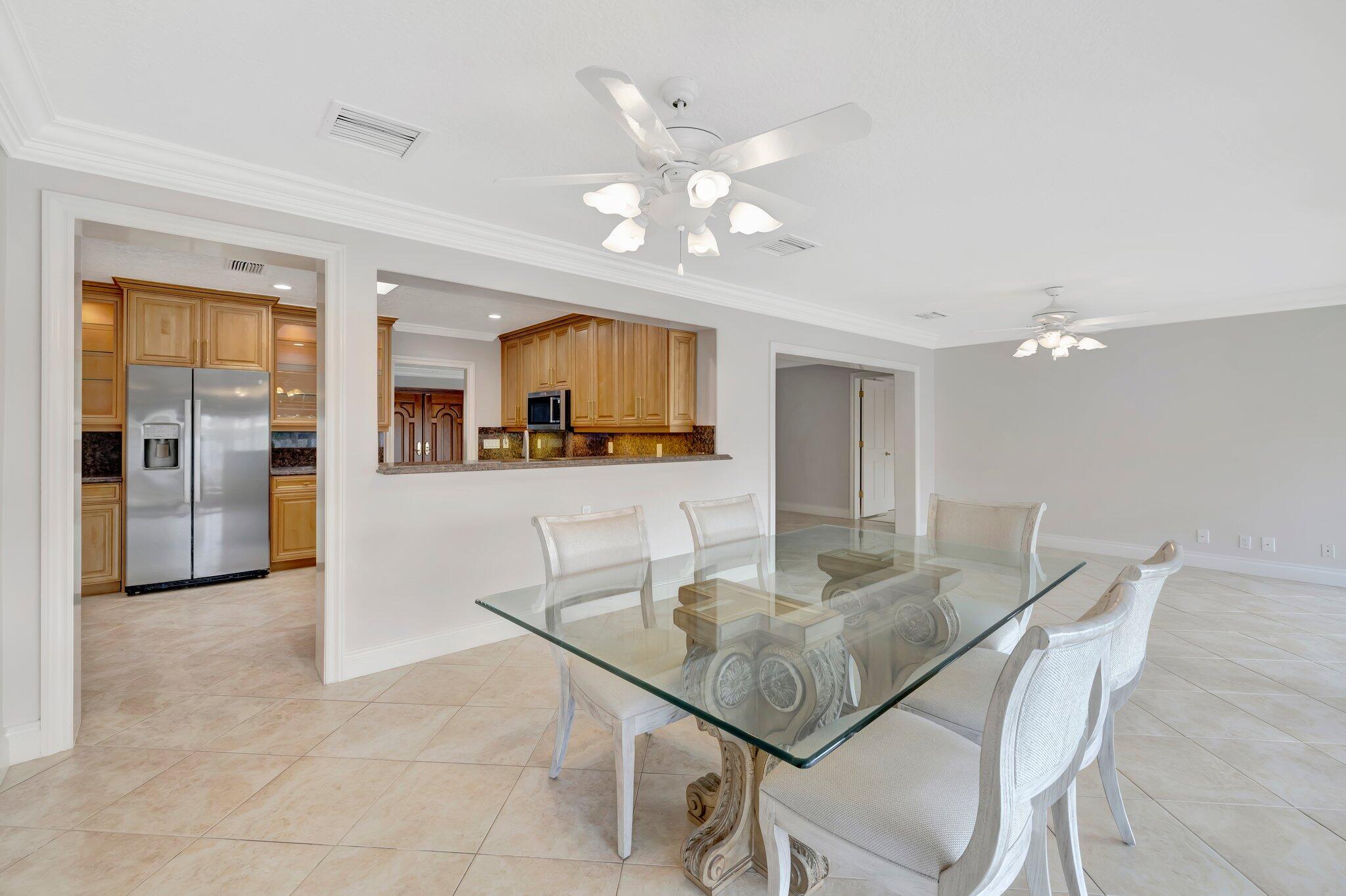 VENETIAN ISLES 1ST SEC - Residential