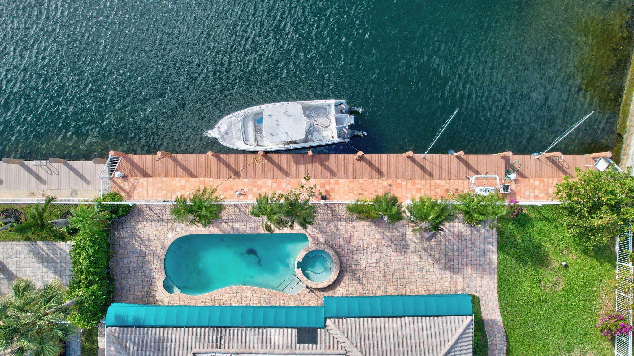 VENETIAN ISLES 1ST SEC - Residential