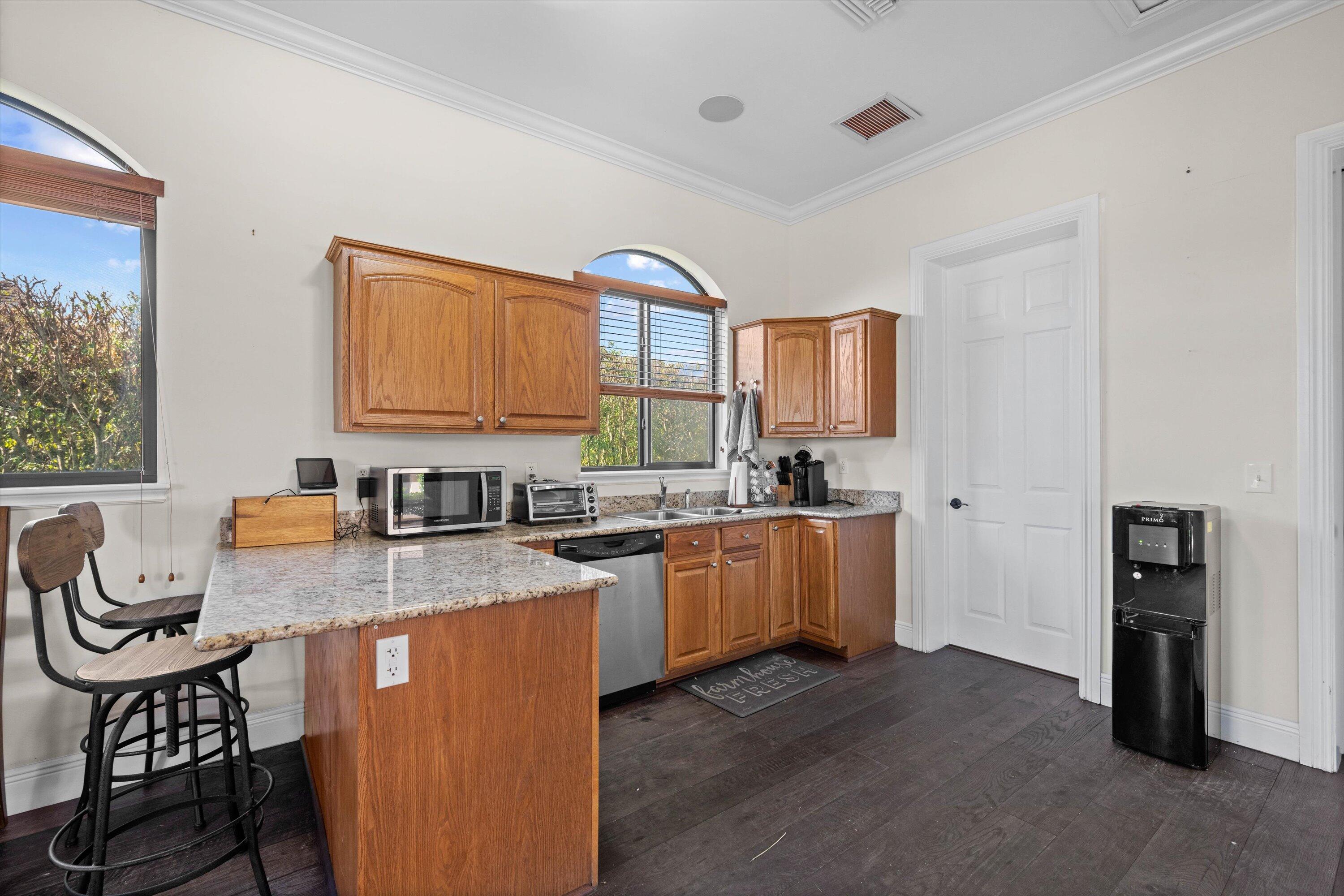 GRAND PRIX FARMS - Land