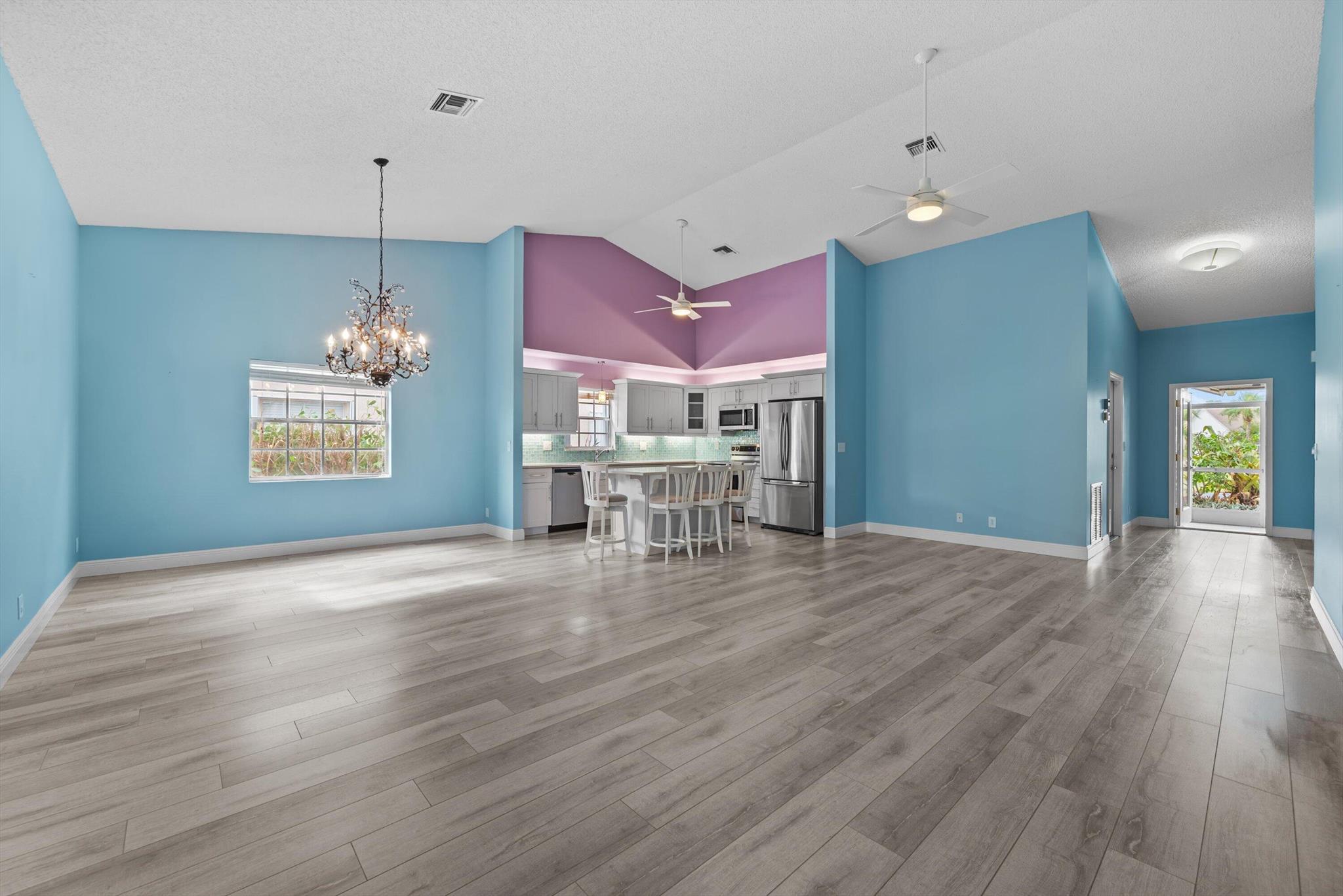 3908 Wendy Anne Circle