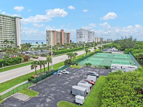 A home in Jensen Beach