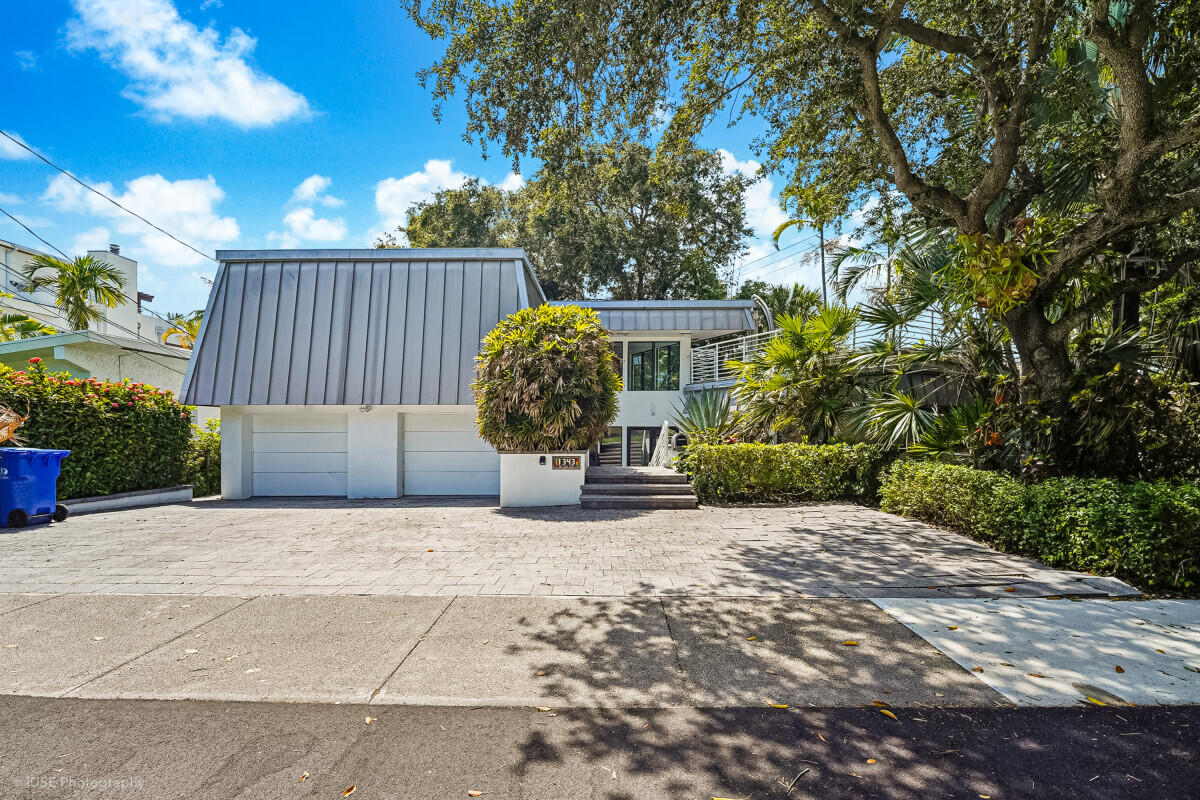 1343 Ponce De Leon Drive