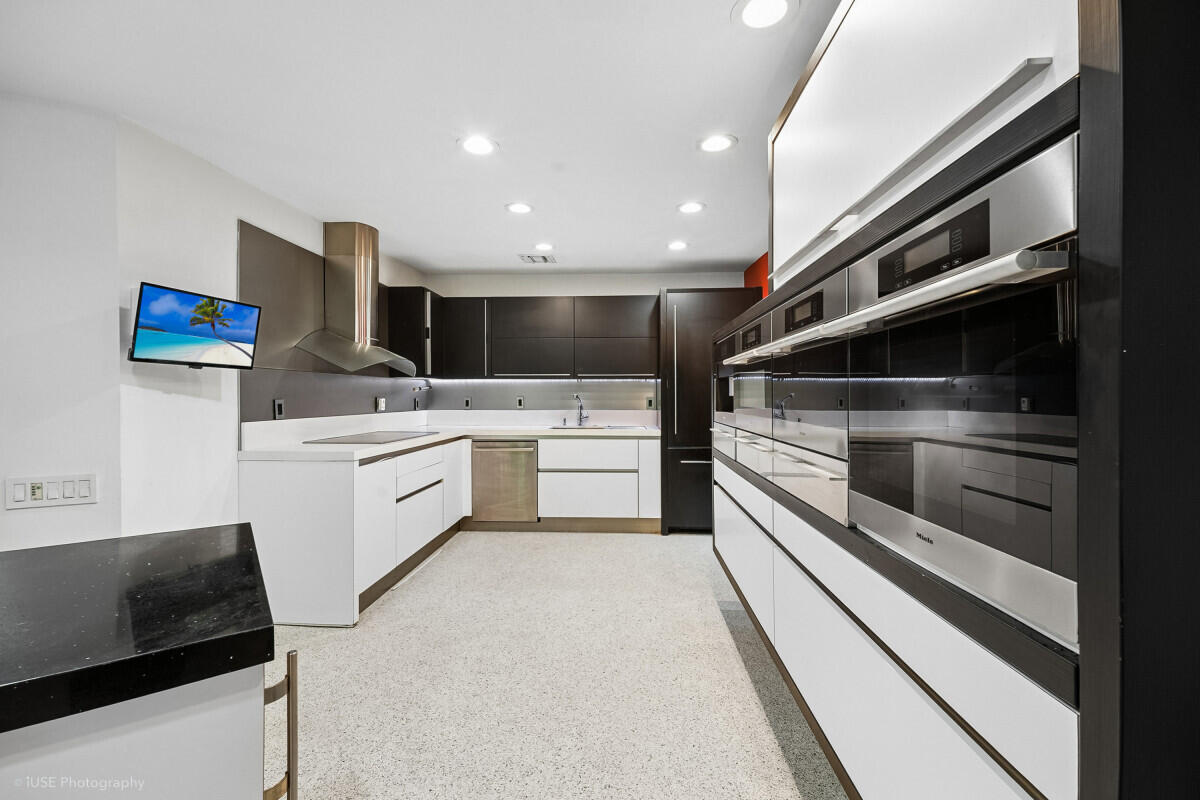 1343 Ponce De Leon Drive, Fort Lauderdale FL 33316