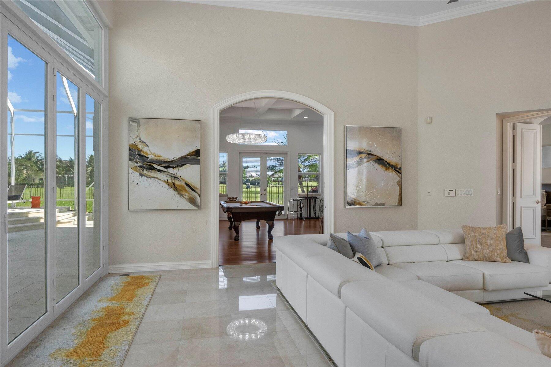 BREAKERS WEST - Residential