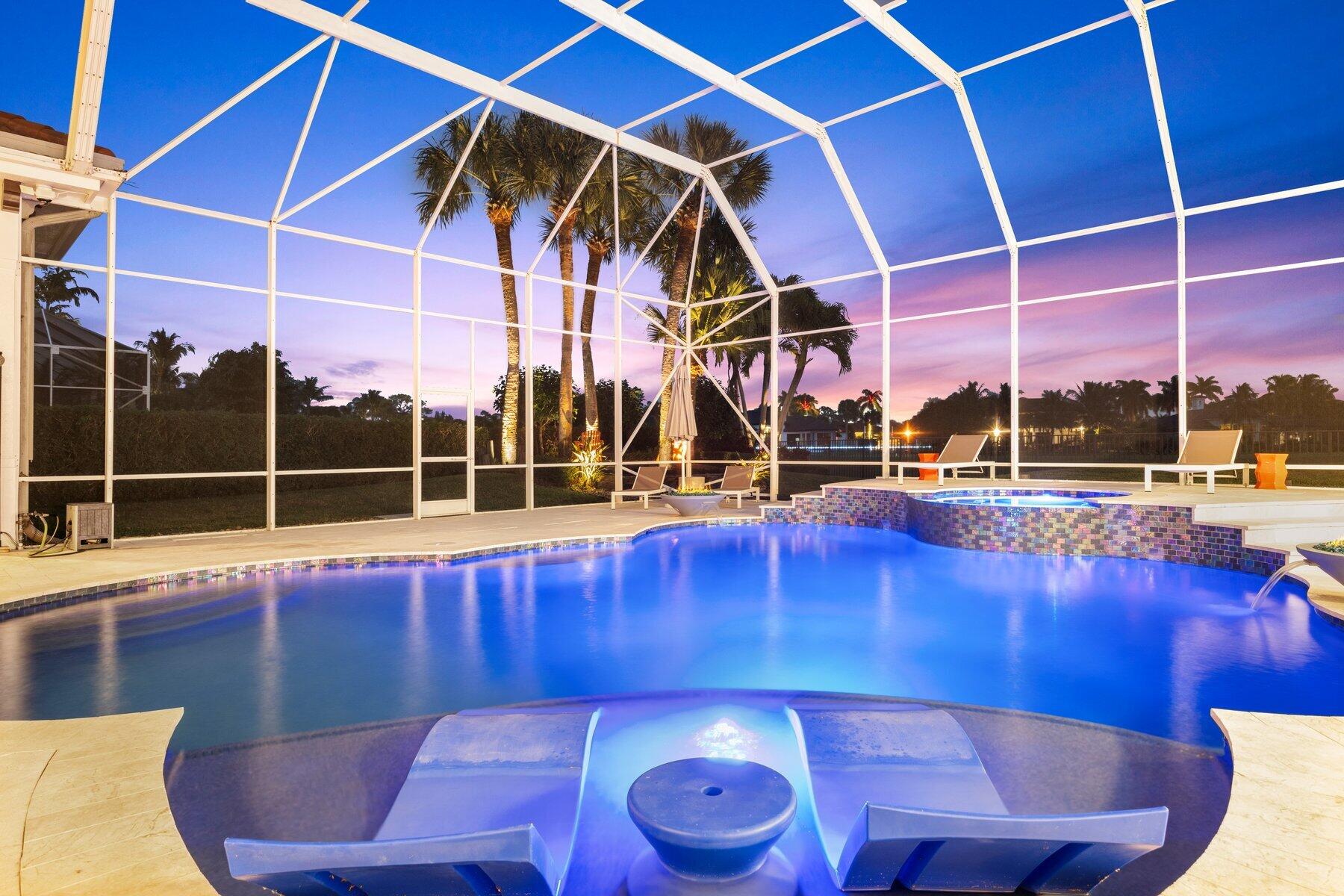 BREAKERS WEST - Residential