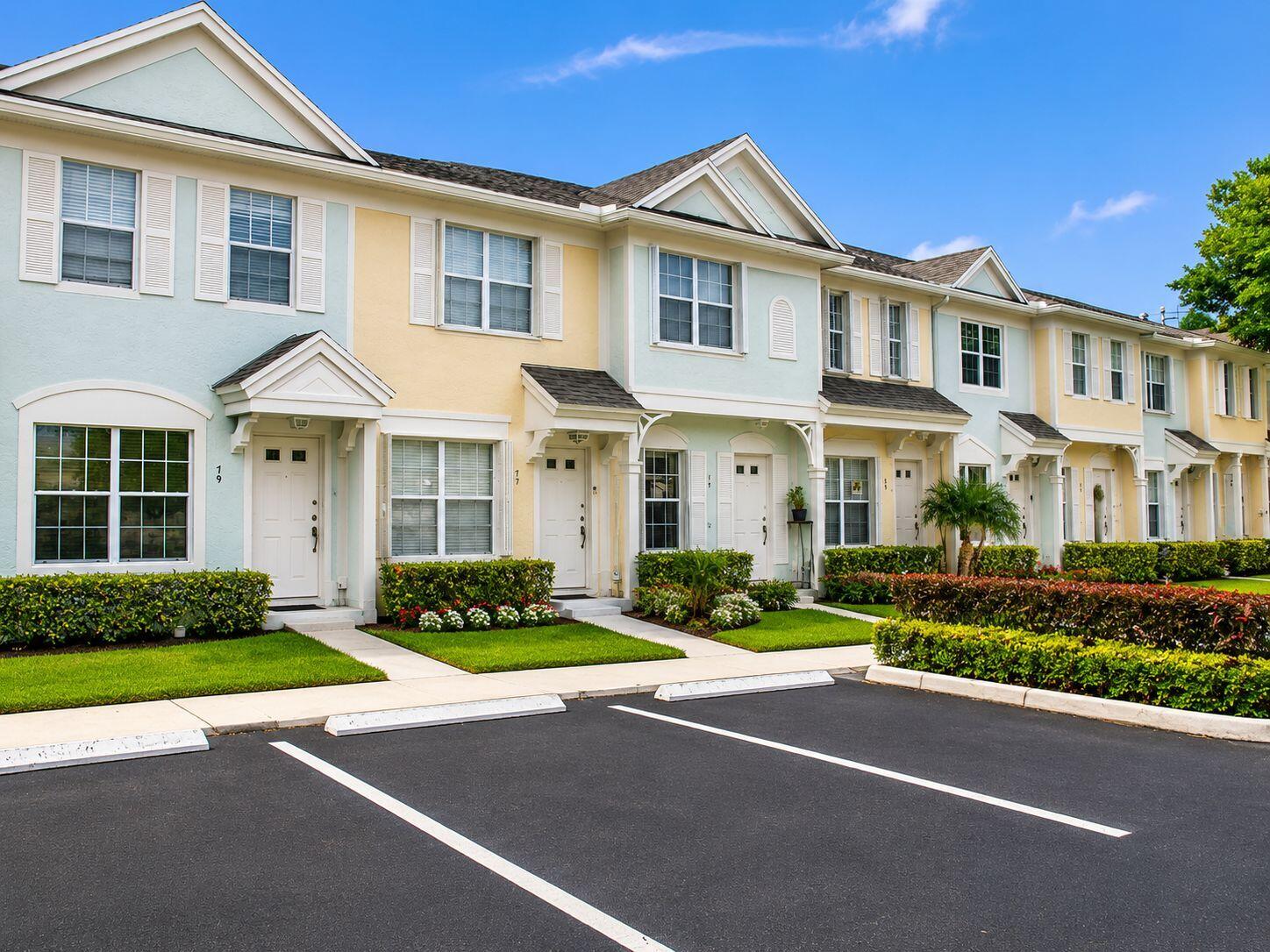 75 Whitehead Circle 75, Weston FL 33326