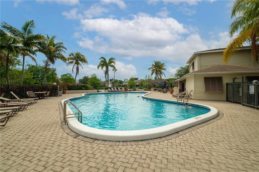 Woodlake Shores - Residential