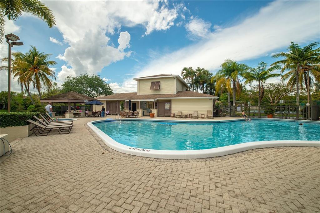 Woodlake Shores - Residential