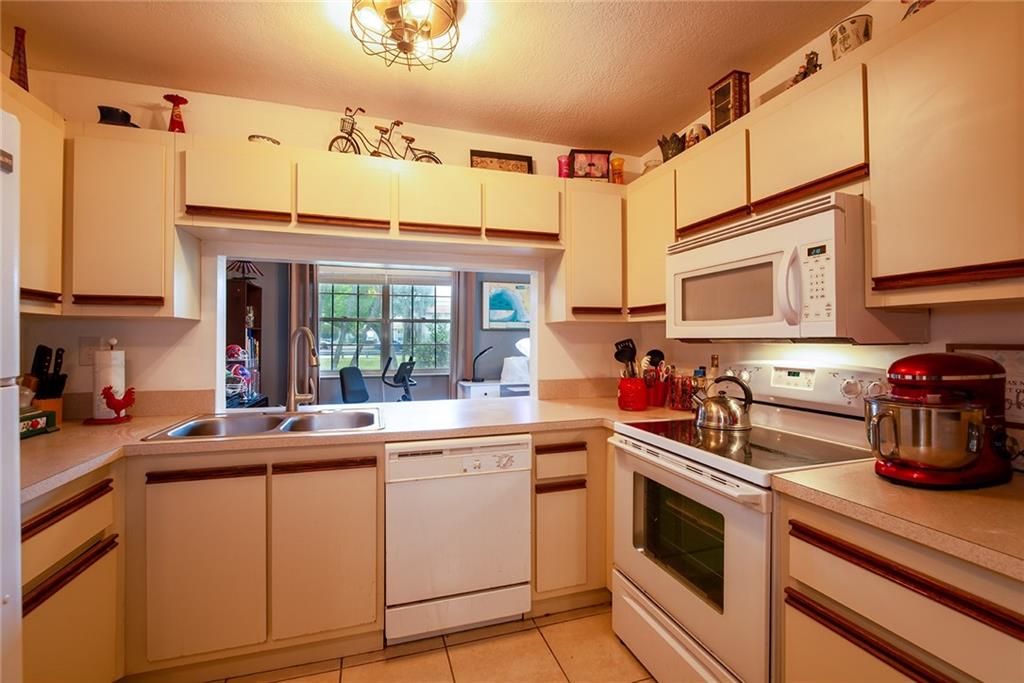 Woodlake Shores - Residential