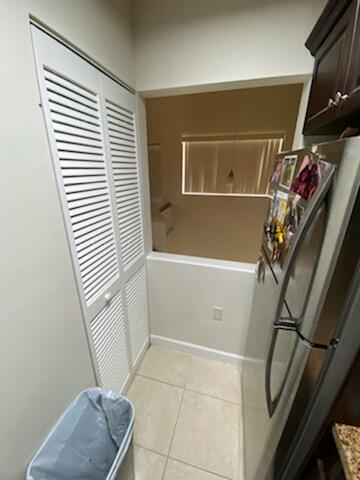 STERLING VILLAGES OF PALM BEACH LAKES CONDO - Residential Lease