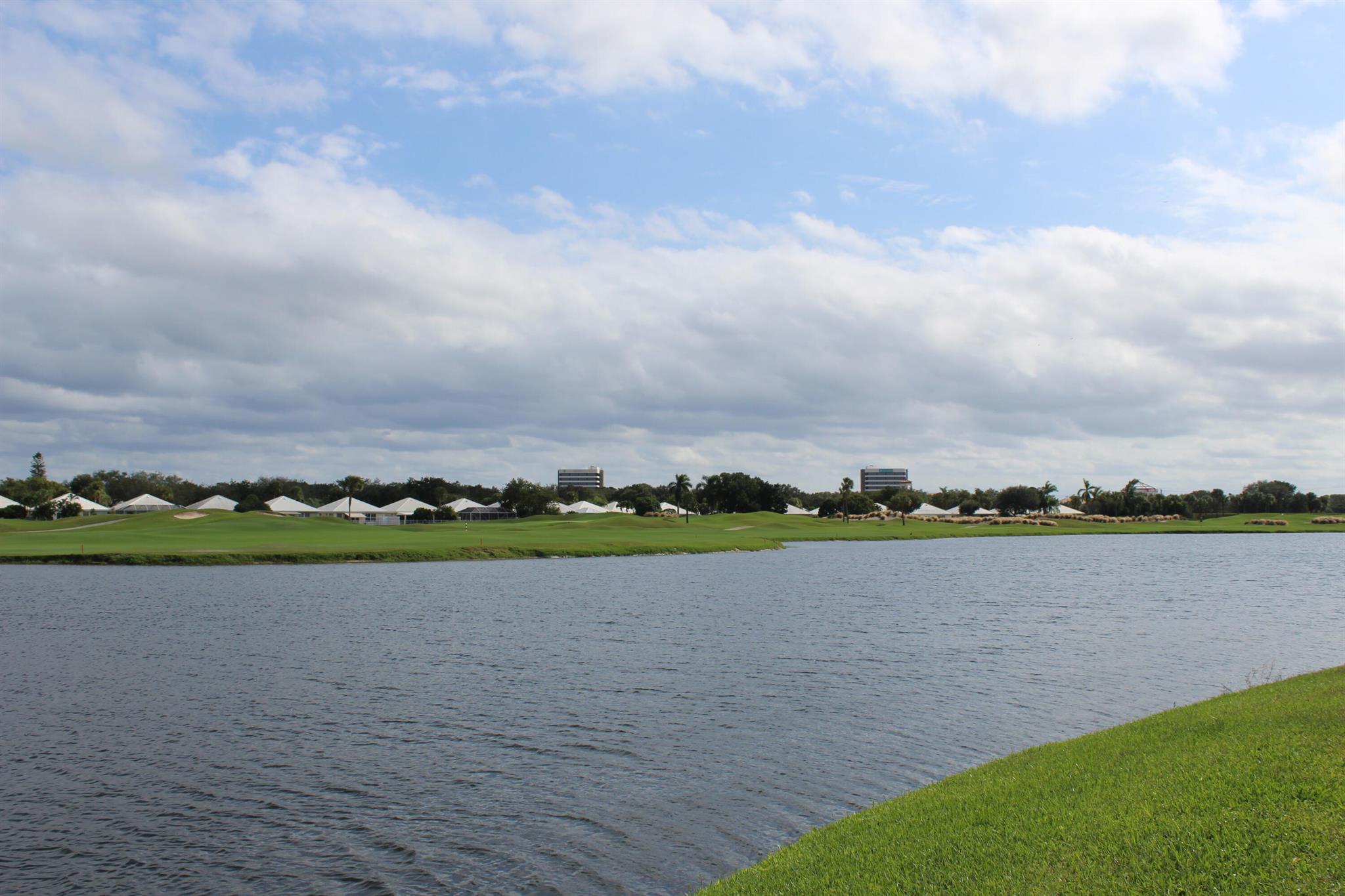 STERLING VILLAGES OF PALM BEACH LAKES CONDO - Residential Lease