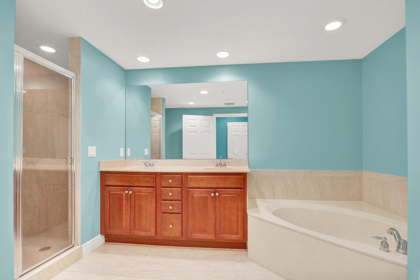 TRANQUILITY CONDO - Residential