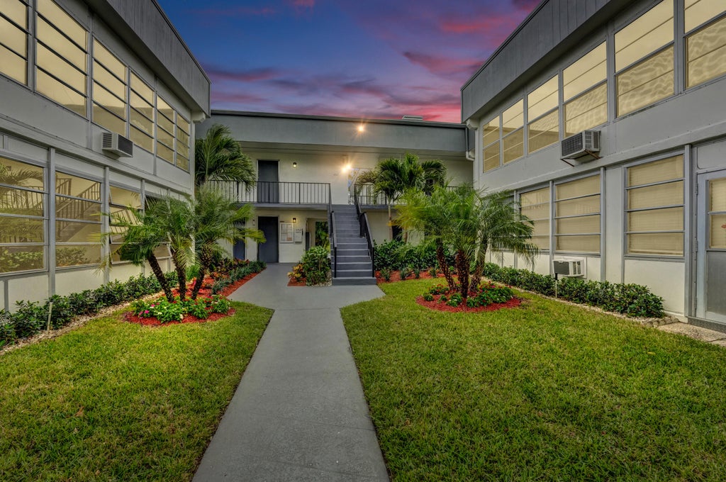 Photo of 493 Piedmont K, Delray Beach, FL 33484 (MLS # R10998840)