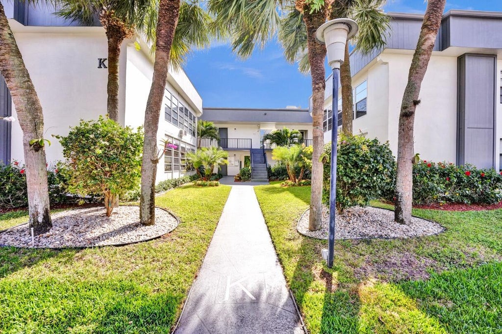 Photo of 493 Piedmont K, Delray Beach, FL 33484 (MLS # R10998840)