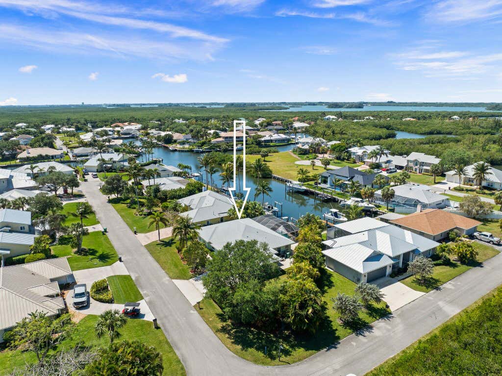 Photo of 139 Commonwealth Court, Hutchinson Island, FL 34949 (MLS # R11077515)