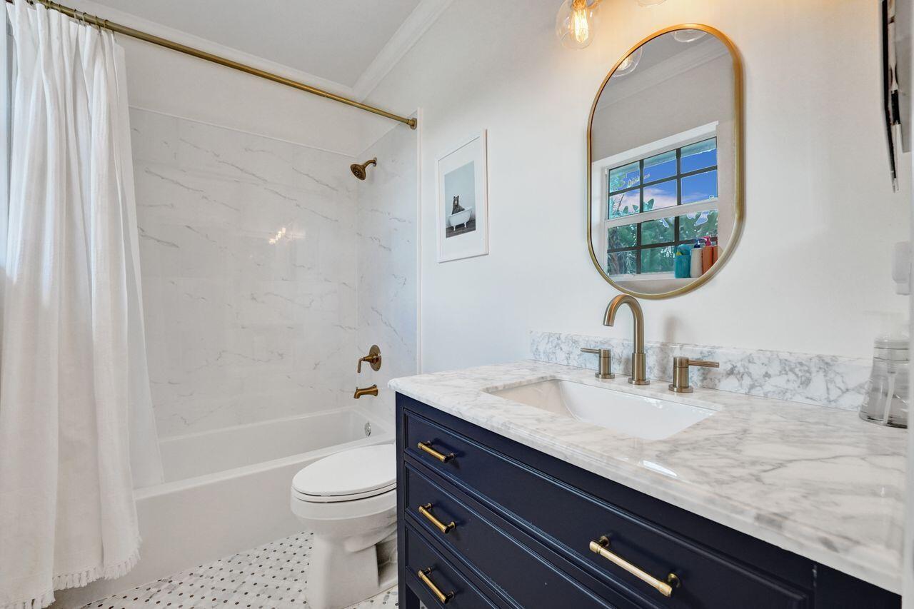 SOUTHLAND PARK - Residential Lease