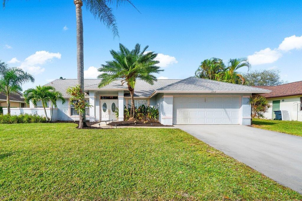 Photo of 1747 Primrose Lane, Wellington, FL 33414 (MLS # R10950429)