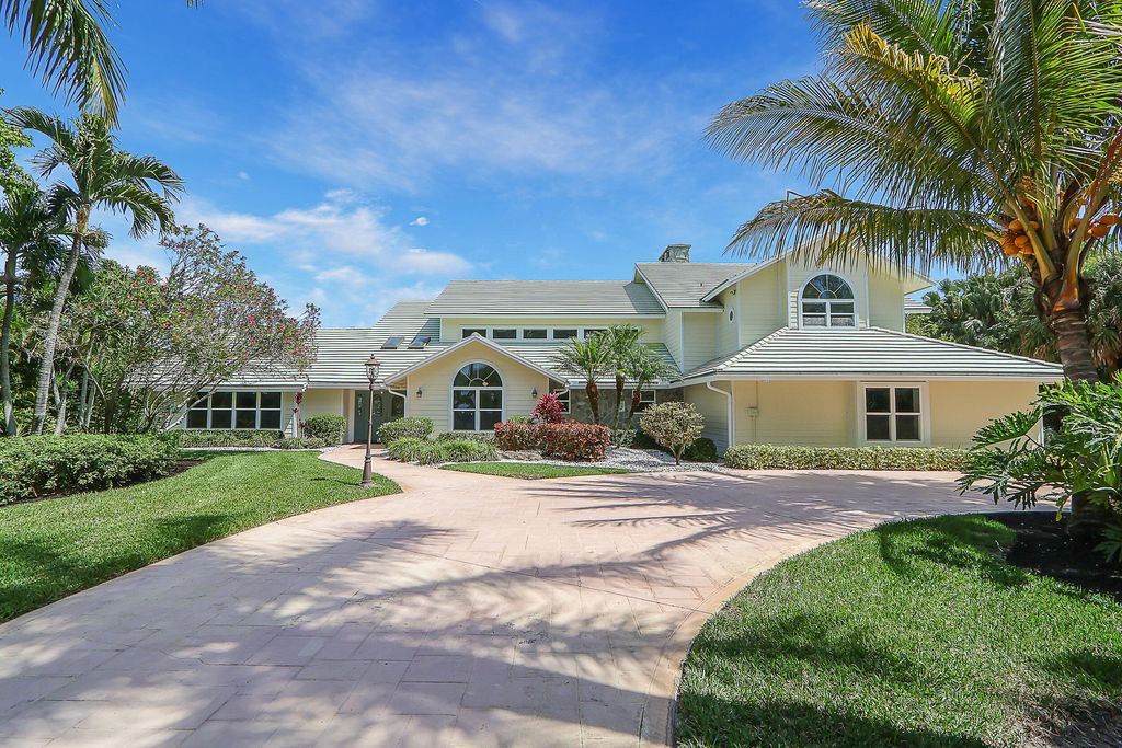 Photo of 12150 Riverbend Road, Port Saint Lucie, FL 34984 (MLS # R10969985)