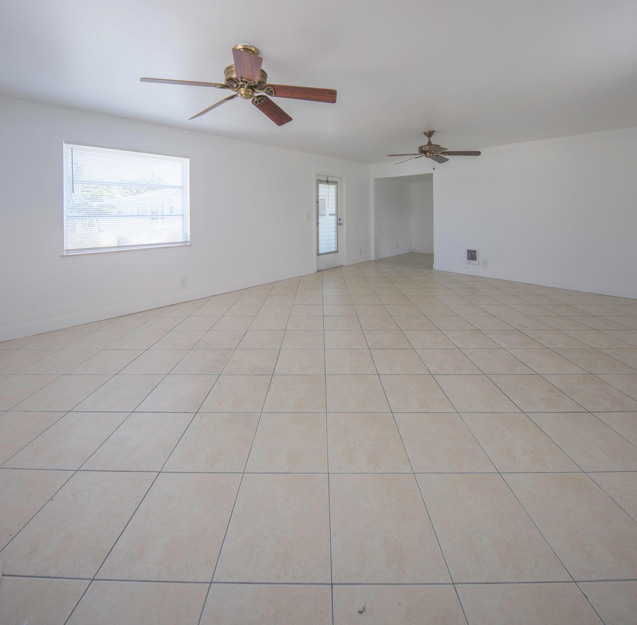 201 S J Street 12