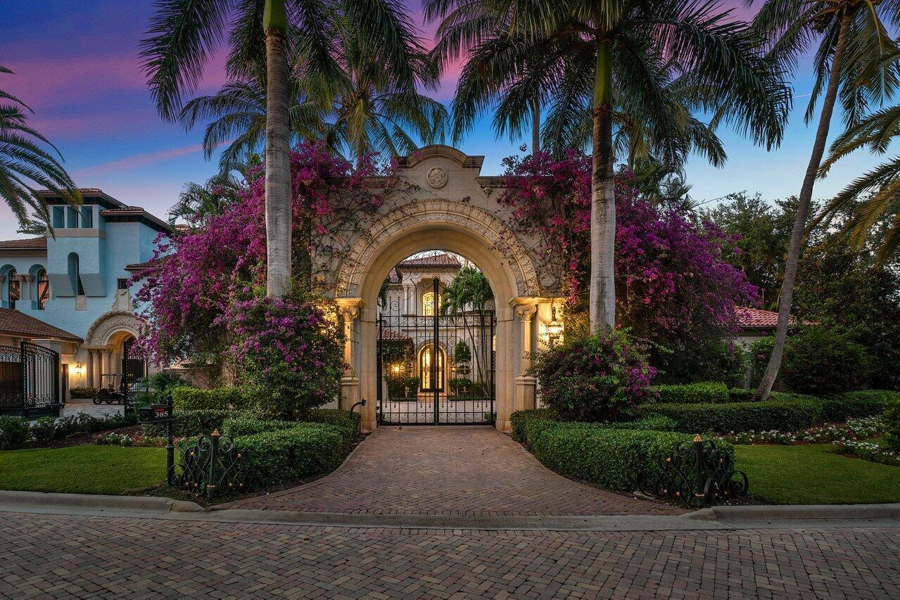 MIZNER LAKE ESTATES - Residential